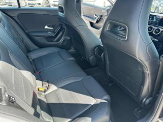 MERCEDES-BENZ A 200 usata, con Leve al volante