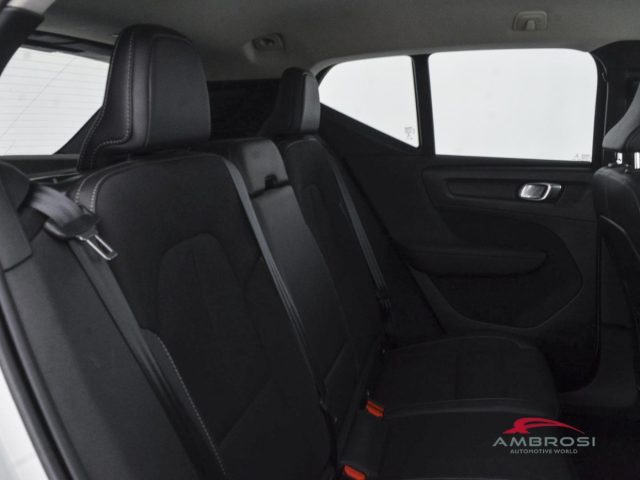 VOLVO XC40 usata 10
