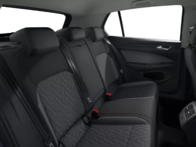 VOLKSWAGEN Golf usata, con Servosterzo