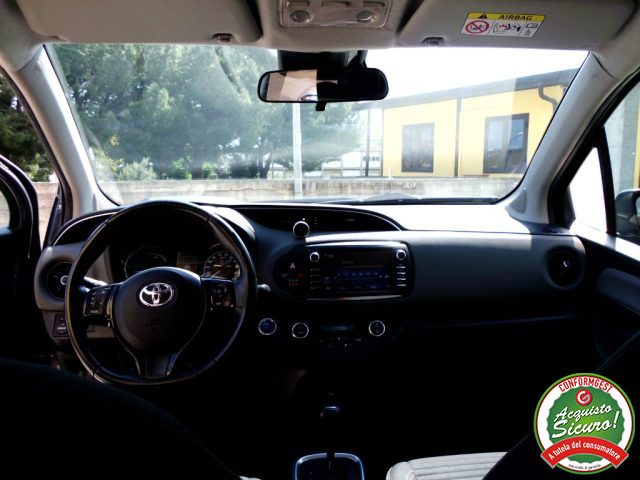 TOYOTA Yaris usata, con Cruise Control