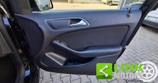 MERCEDES-BENZ B 180 usata, con Autoradio digitale