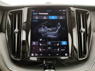 VOLVO XC60 usata, con Regolazione elettrica sedili