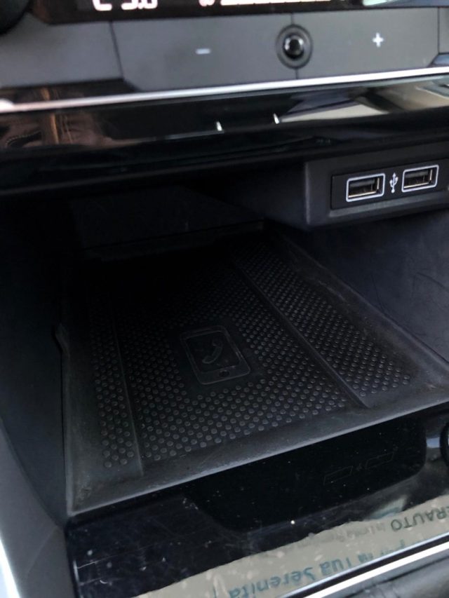 VOLKSWAGEN T-Cross usata, con Vivavoce