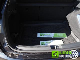 VOLKSWAGEN Taigo usata 51