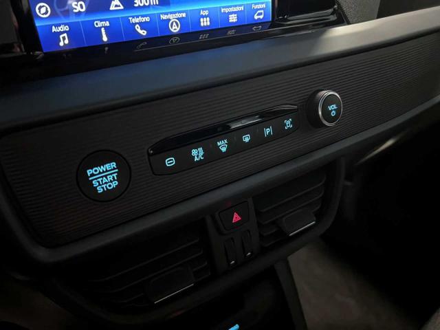 FORD Tourneo Courier usata, con Sensore di luce