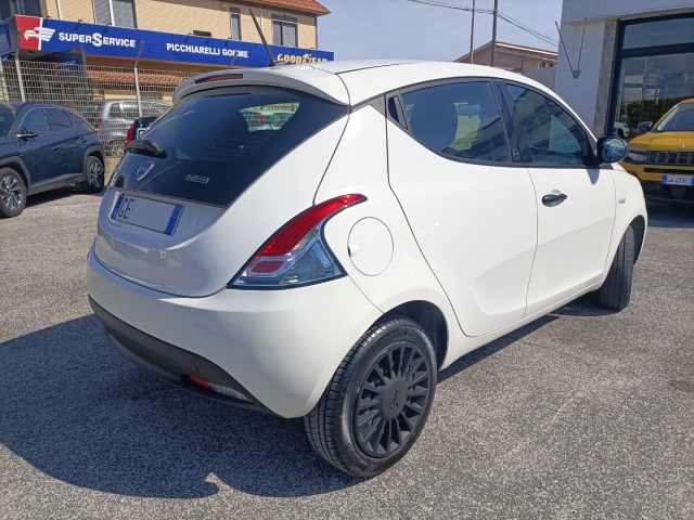 LANCIA Ypsilon usata, con Chiusura centralizzata
