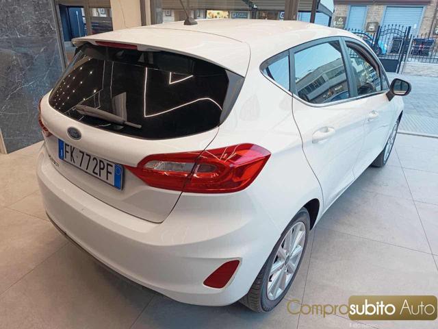 FORD Fiesta usata, con ESP