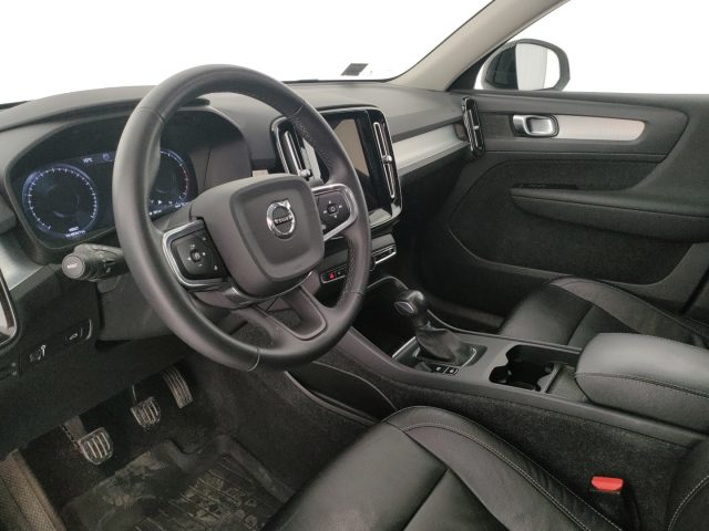 VOLVO XC40 usata, con Controllo automatico clima