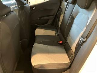 RENAULT Clio usata, con Sensori di parcheggio posteriori