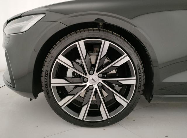 VOLVO V60 usata, con Cerchi in lega
