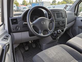 VOLKSWAGEN Crafter usata, con Servosterzo