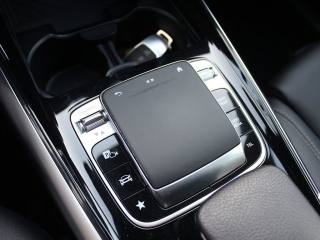 MERCEDES-BENZ B 180 usata, con Isofix