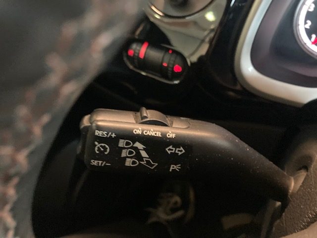 VOLKSWAGEN Maggiolino usata, con Sistema di navigazione