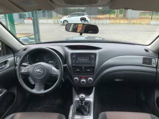 SUBARU Impreza usata, con Controllo automatico clima