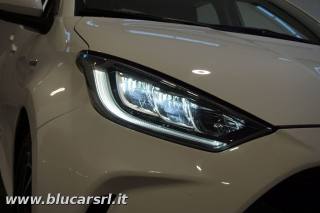 TOYOTA Yaris usata, con Autoradio digitale