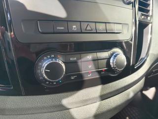 MERCEDES-BENZ Vito usata, con Sistema di navigazione