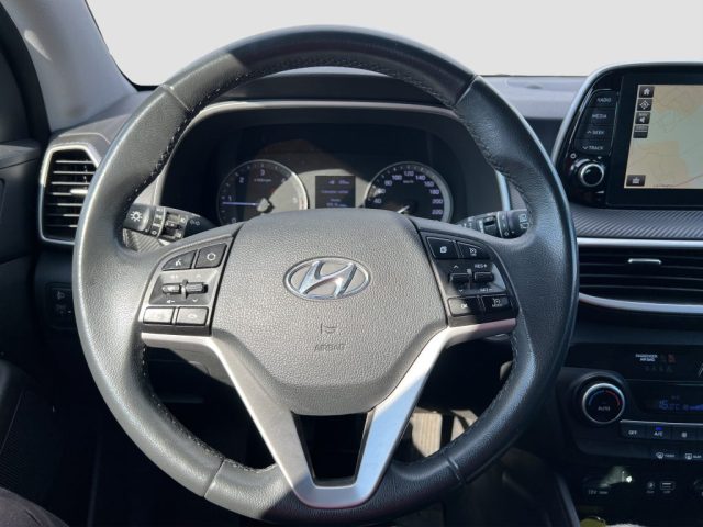 HYUNDAI Tucson usata 12