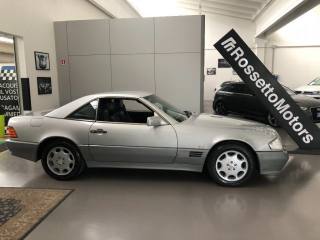 MERCEDES-BENZ SL 300 usata, con Autoradio