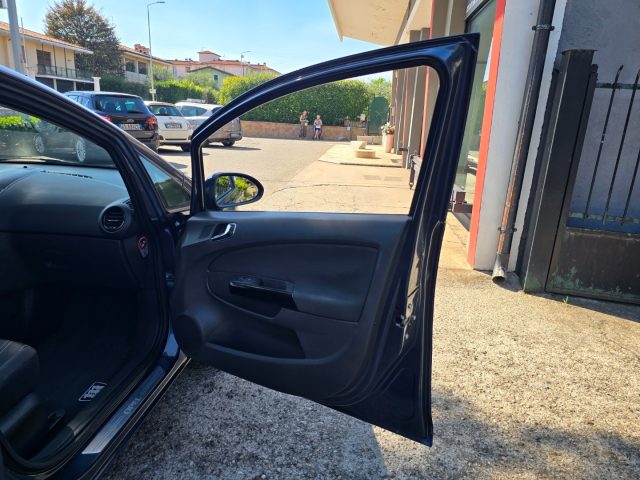 OPEL Corsa usata 106