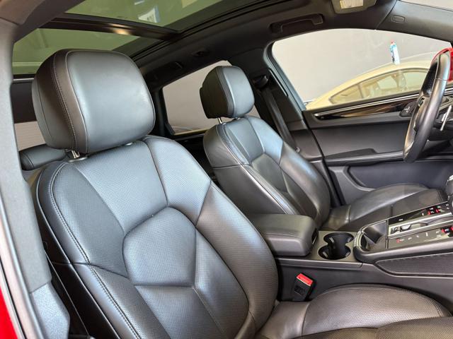 PORSCHE Macan usata, con Boardcomputer