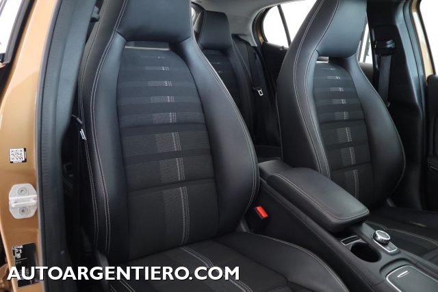MERCEDES-BENZ GLA 200 usata, con Specchietti laterali elettrici