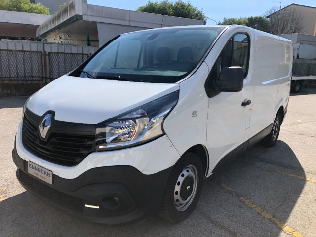 RENAULT Trafic usata, con ABS