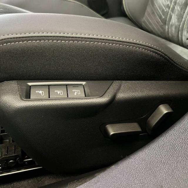 PEUGEOT 2008 usata, con Climatizzatore