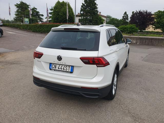 VOLKSWAGEN Tiguan usata, con Boardcomputer