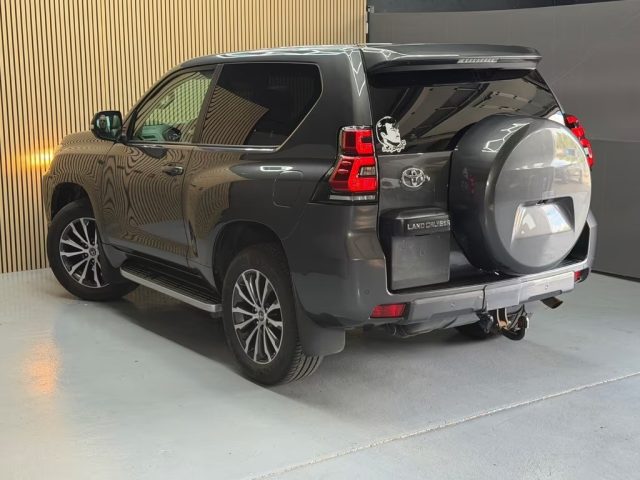 TOYOTA Land Cruiser usata, con Boardcomputer