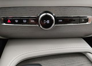 VOLVO XC90 usata, con Sedile posteriore sdoppiato