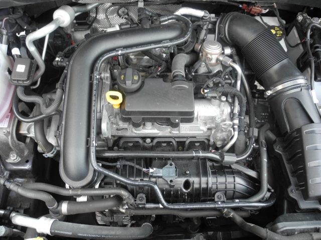 VOLKSWAGEN T-Cross usata 83