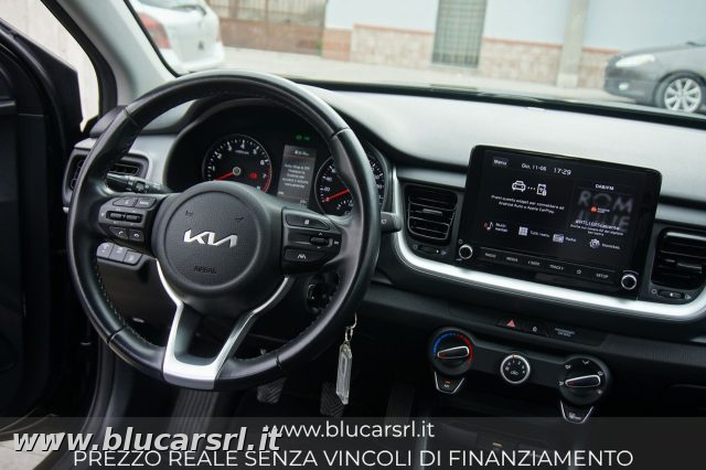 KIA Stonic usata 6