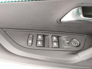 PEUGEOT 2008 usata, con ESP
