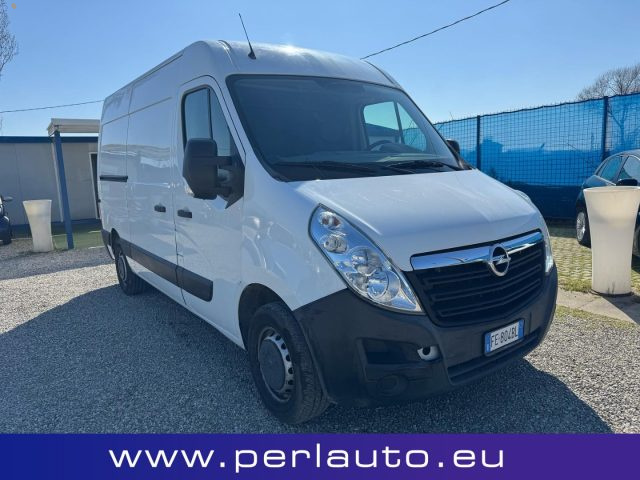 OPEL Movano usata, con Airbag