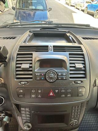 MERCEDES-BENZ Viano usata, con ESP