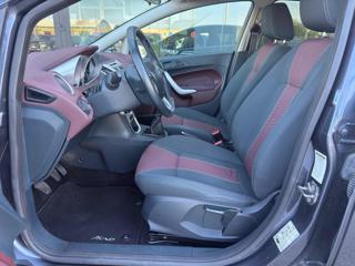 FORD Fiesta usata, con Controllo automatico clima