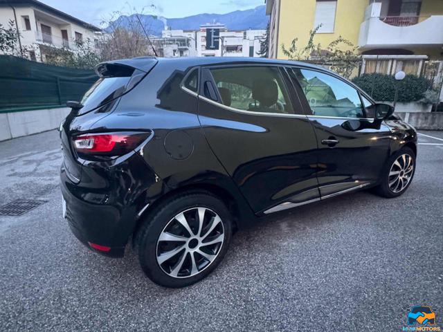 RENAULT Clio usata, con Alzacristalli elettrici