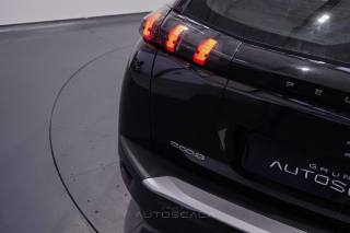 PEUGEOT 2008 usata, con Airbag testa