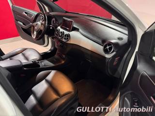 MERCEDES-BENZ B 180 usata, con Volante multifunzione