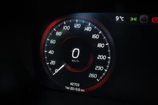 VOLVO XC40 usata, con Specchietti laterali elettrici