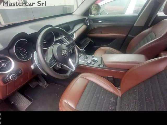 ALFA ROMEO Stelvio usata, con USB