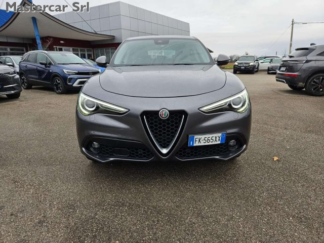 ALFA ROMEO Stelvio usata, con Airbag