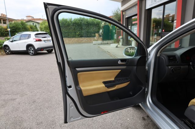 VOLKSWAGEN Golf usata 40