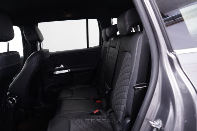 MERCEDES-BENZ GLB 200 usata, con Sound system