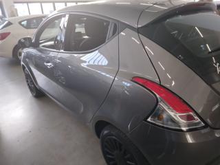 LANCIA Ypsilon usata, con Chiusura centralizzata