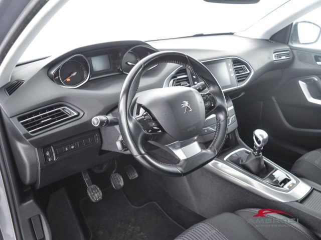 PEUGEOT 308 usata 7