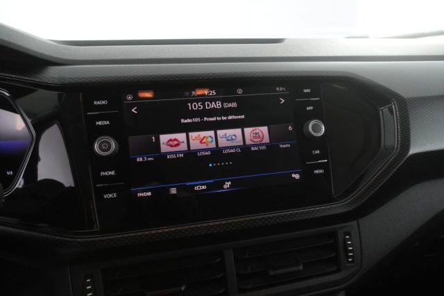 VOLKSWAGEN T-Cross usata 15