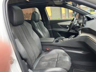 PEUGEOT 3008 usata, con Fendinebbia