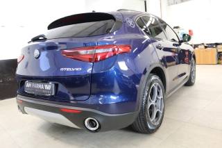 ALFA ROMEO Stelvio usata, con Alzacristalli elettrici