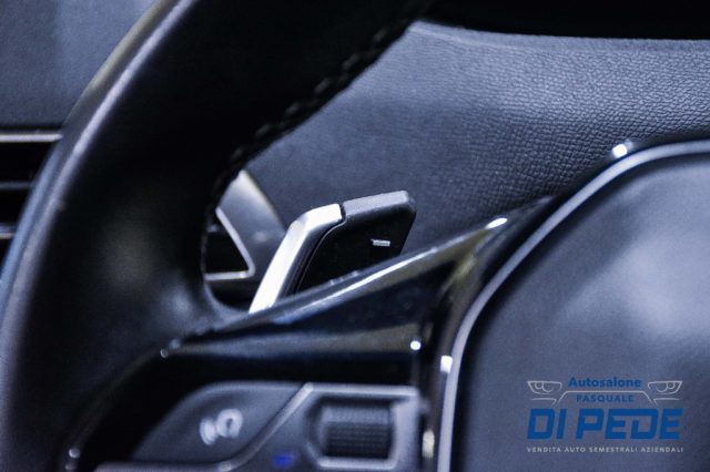 PEUGEOT 3008 usata, con USB